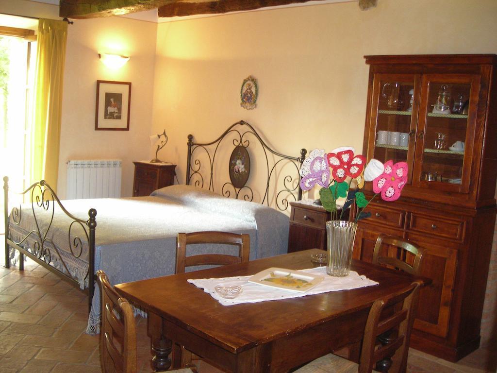 Agriturismo Casagrande Montepulciano Pokój zdjęcie
